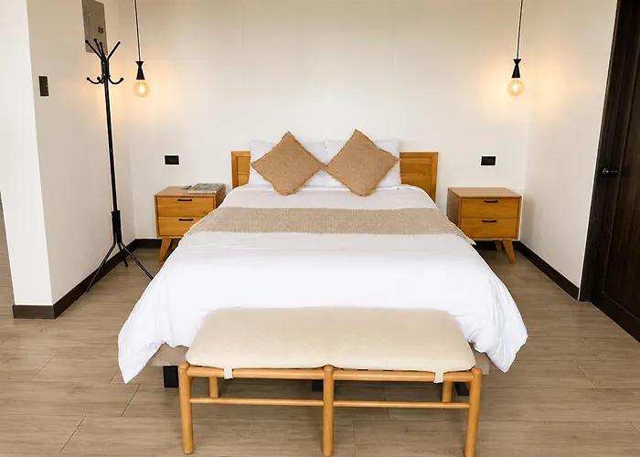 Tranquil Jungle Loft Getaway In Monteverde Cloud Forest Hébergement de vacances Alto Cebadilla