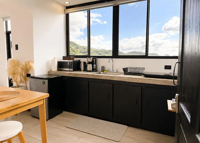 Hébergement de vacances Tranquil Jungle Loft Getaway In Monteverde Cloud Forest Alto Cebadilla